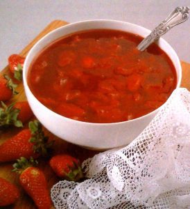 Σάλτσα Φράουλας της Βέφας Vefa Alexiadou Cookbooks & Blog vefaalexiadou.gr/ Σάλτσα Φράουλας της Βέφας Vefa Alexiadou Cookbooks & Blog vefaalexiadou.gr/