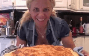 ΑΛΕΞΙΑ ΑΛΕΞΙΑΔΟΥ ΕΥΚΟΛΗ ΠΡΑΣΟΤΥΡΌΠΙΤΑ Βέφα Αλεξιάδου Vefa Alexiadou Cook Books and Blog vefaalexiadou.gr/ 2